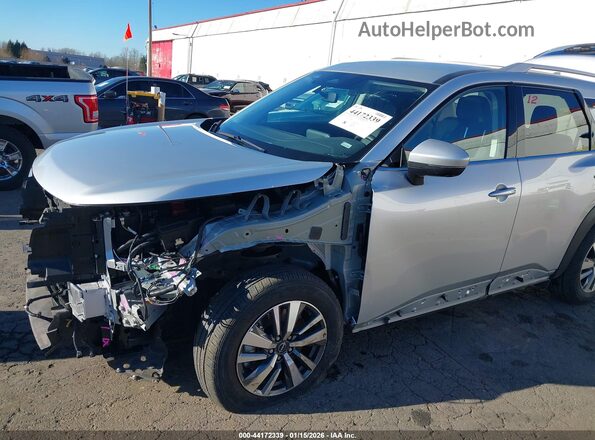 5N1DR3CC3SC252174 2025 NISSAN PATHFINDER Silver 