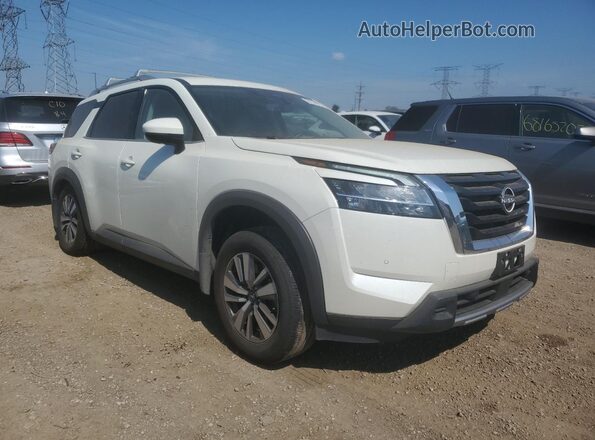 5N1DR3CC7RC296110 2024 NISSAN PATHFINDER White Передня права чверть