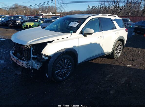5N1DR3CD3NC259560 2022 NISSAN PATHFINDER White Vista tres cuartos delantera izquierda
