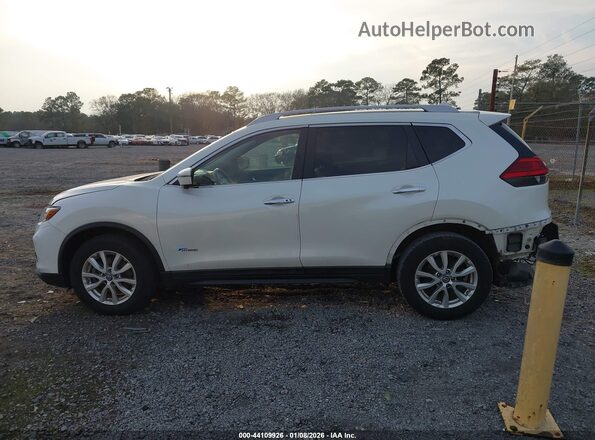 5N1ET2MV0HC787682 2017 NISSAN ROGUE HYBRID White 360 interior view