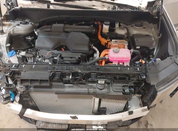 5NMP3DG10RH002162 2024 HYUNDAI SANTA FE HYBRID Silver Вид ззаду