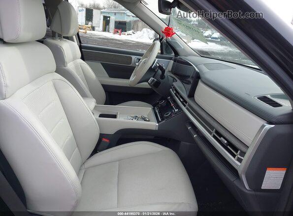 5NMP3DG18RH009778 2024 HYUNDAI SANTA FE HYBRID Black Front interior view