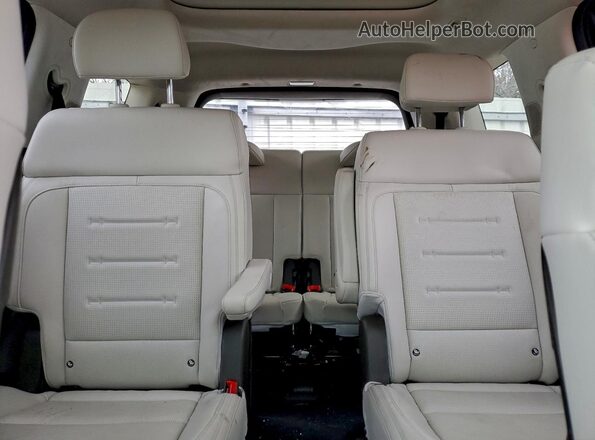 5NMP5DG11SH021934 2025 HYUNDAI SANTA FE CALLIGRAPHY Зеленый Вид задних сидений