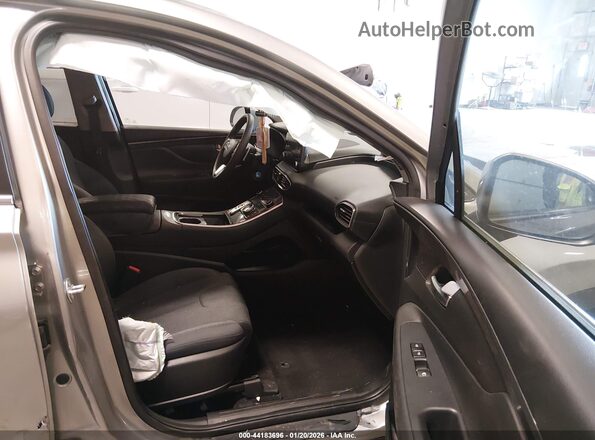5NMS1DAJ0PH653426 2023 HYUNDAI SANTA FE Silver Вид салону спереду