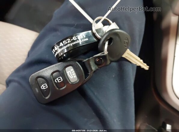 5NPD74LF2KH450128 2019 HYUNDAI ELANTRA Серебряный Вид панели приборов