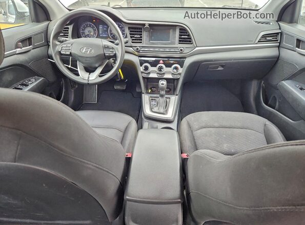 5NPD74LF5KH440130 2019 HYUNDAI ELANTRA Белый Вид панели приборов