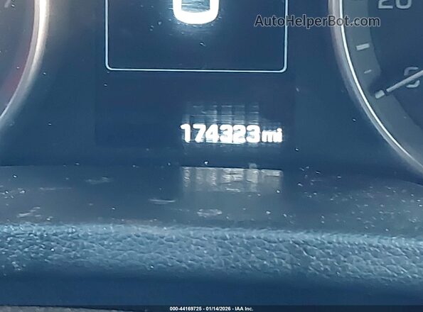 5NPD84LF0HH068993 2017 HYUNDAI ELANTRA Silver 