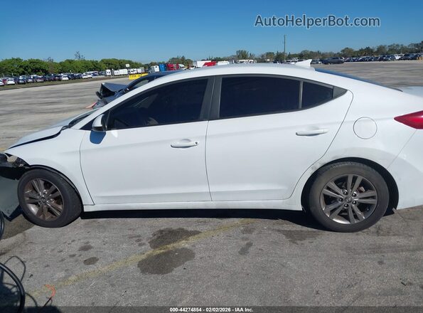 5NPD84LF0JH229185 2018 HYUNDAI ELANTRA White 