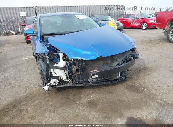 5NPD84LF3HH157019 2017 HYUNDAI ELANTRA Blue Դիմացի տեսք
