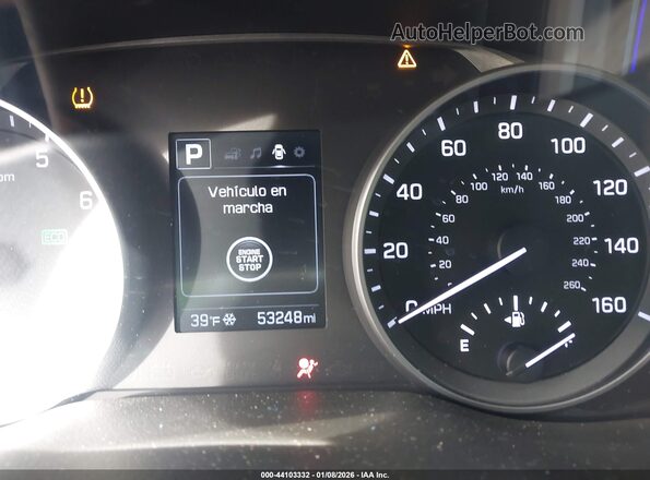 5NPD84LF6JH277273 2018 HYUNDAI ELANTRA Серый 