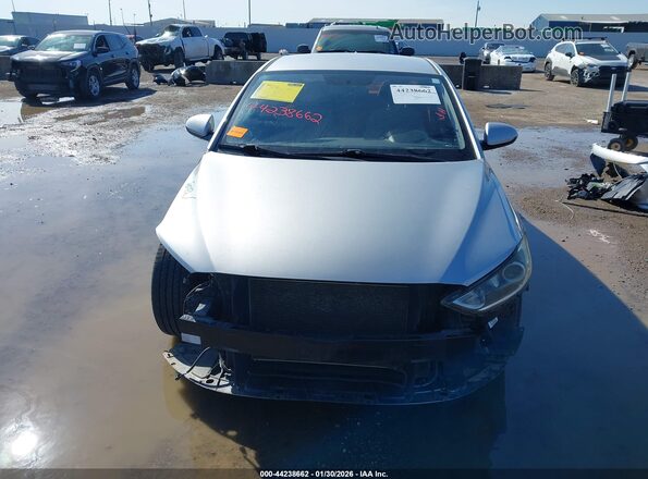 5NPD84LF8HH156531 2017 HYUNDAI ELANTRA Red Rear interior view