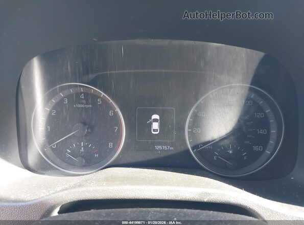 5NPD84LFXHH070511 2017 HYUNDAI ELANTRA Silver უკანა სავარძლების ხედი
