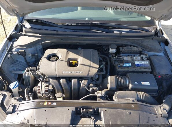 5NPD84LFXHH070511 2017 HYUNDAI ELANTRA Silver უკანა ხედი