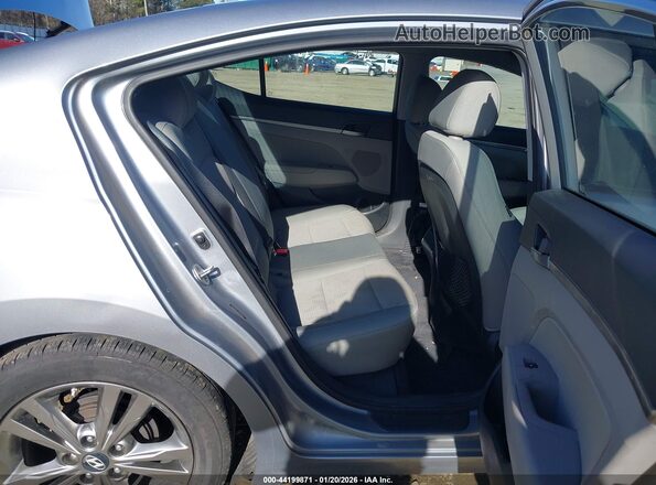 5NPD84LFXHH070511 2017 HYUNDAI ELANTRA Silver VIN კოდის სტიკერის ხედი