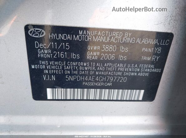 5NPDH4AE4GH797720 2016 HYUNDAI ELANTRA Silver 
