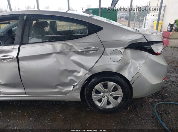 5NPDH4AE8GH750061 2016 HYUNDAI ELANTRA Серый 