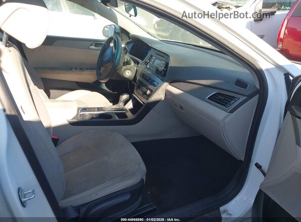 5NPE24AF1HH580609 2017 HYUNDAI SONATA White 