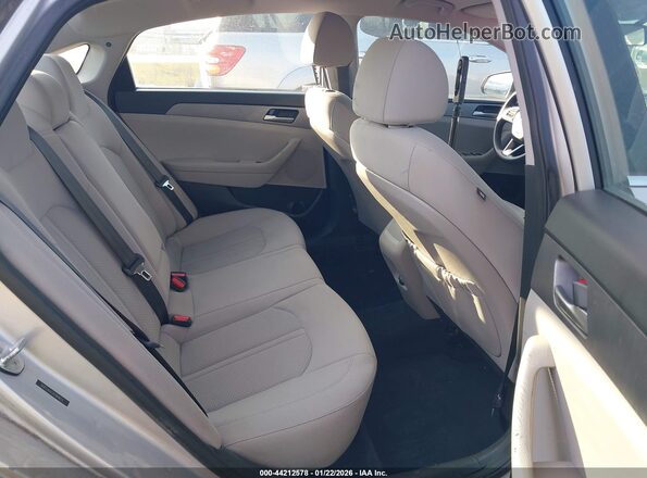 5NPE24AF2KH818023 2019 HYUNDAI SONATA Silver Вид наклейки з VIN-кодом