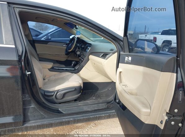 5NPE24AF3GH291018 2016 HYUNDAI SONATA Black Вид салону спереду