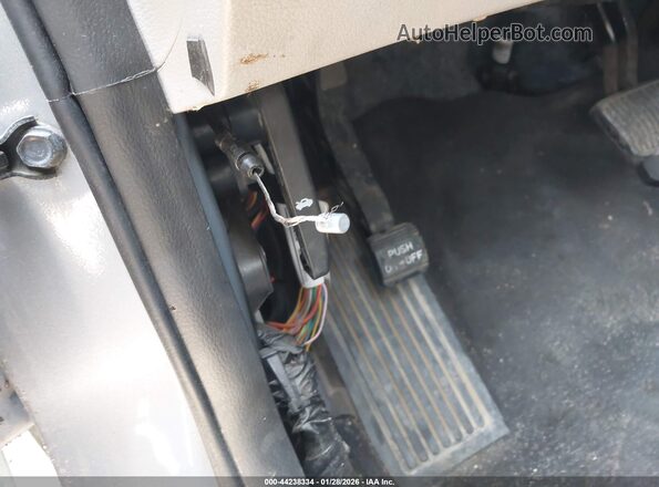 5NPE24AF4GH370844 2016 HYUNDAI SONATA Silver Սարքավորումների վահանակի տեսք