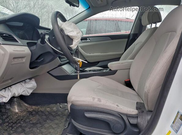 5NPE24AF6GH373924 2016 HYUNDAI SONATA White Vista interior delantera