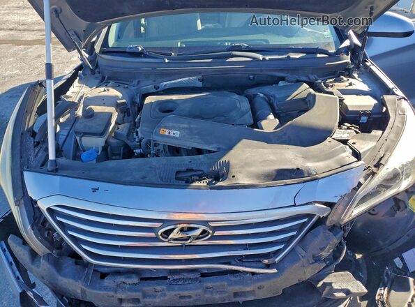 5NPE24AF7GH375679 2016 HYUNDAI SONATA Silver Вид задньої частини салону