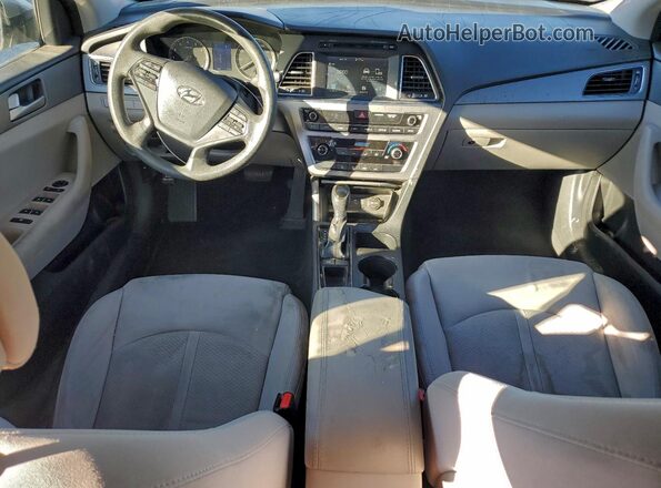 5NPE24AF7GH375679 2016 HYUNDAI SONATA Silver Вид панелі приладів
