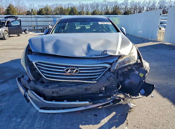 5NPE24AF7GH375679 2016 HYUNDAI SONATA Silver Вид спереду