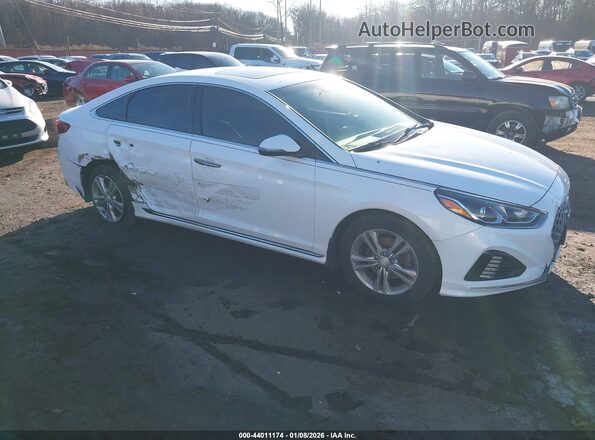 5NPE34AF2JH722968 2018 HYUNDAI SONATA Белый Вид спереди