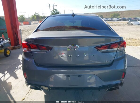 5NPE34AF3JH701661 2018 HYUNDAI SONATA Серый 