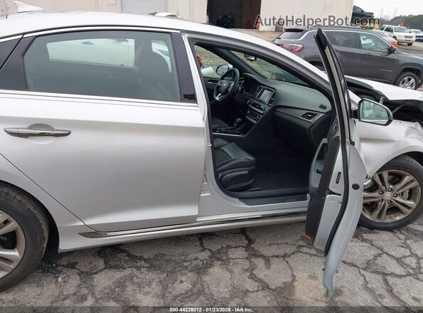 5NPE34AF6KH808348 2019 HYUNDAI SONATA Silver წინა სალონის ხედი