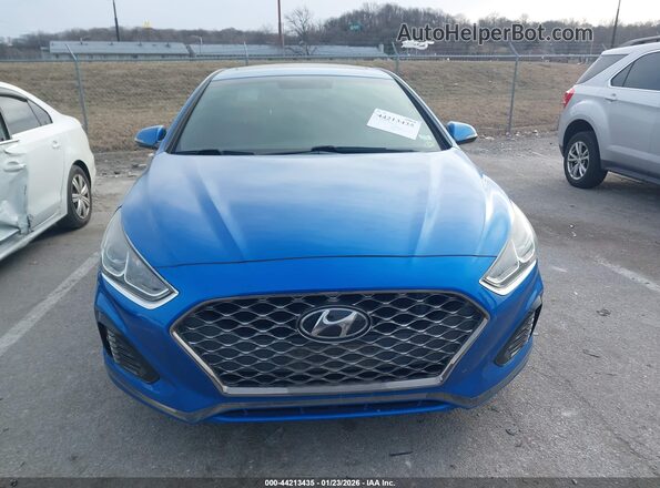 5NPE34AF7JH634501 2018 HYUNDAI SONATA Blue Սալոնի հետևի տեսք