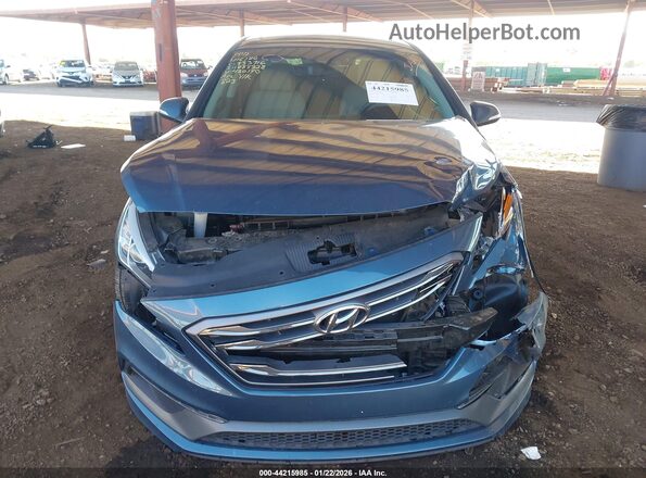 5NPE34AF9HH480190 2017 HYUNDAI SONATA Синий Вид спереди