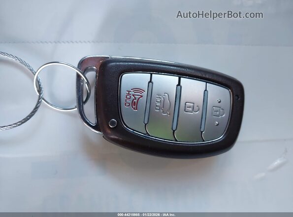5NPE34AF9HH480190 2017 HYUNDAI SONATA Синий Вид панели приборов