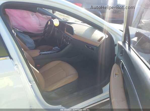 5NPEH4J22LH047561 2020 HYUNDAI SONATA White წინა სალონის ხედი