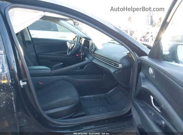 5NPLL4AG5MH023080 2021 HYUNDAI ELANTRA Black 