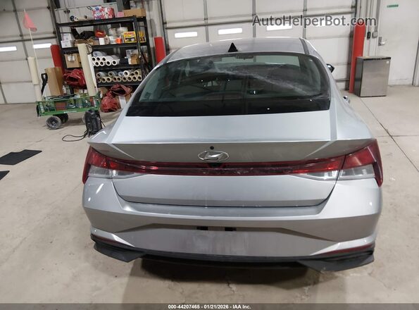 5NPLM4AG2PH114888 2023 HYUNDAI ELANTRA Silver 