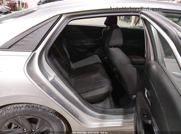 5NPLM4AG2PH114888 2023 HYUNDAI ELANTRA Silver Вид наклейки з VIN-кодом