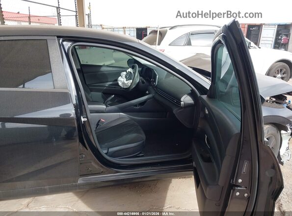 5NPLM4AG5MH052382 2021 HYUNDAI ELANTRA Gray Սալոնի դիմացի տեսք