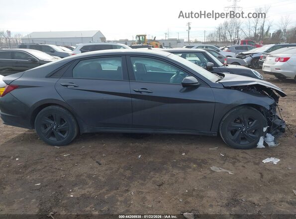 5NPLM4AG6NH083156 2022 HYUNDAI ELANTRA Gray Սալոնի 360 աստիճան տեսք