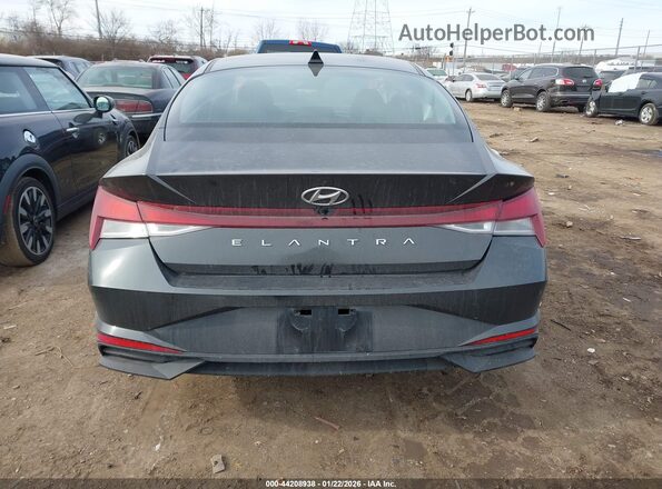 5NPLM4AG6NH083156 2022 HYUNDAI ELANTRA Gray 