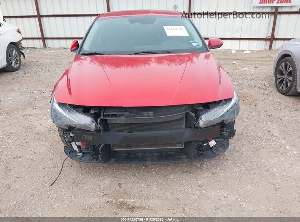 5NPLM4AG8NH066763 2022 HYUNDAI ELANTRA Red Front view