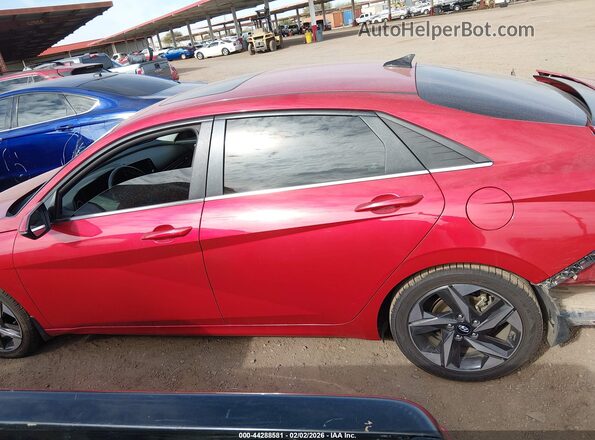 5NPLN4AGXNH057592 2022 HYUNDAI ELANTRA Red 
