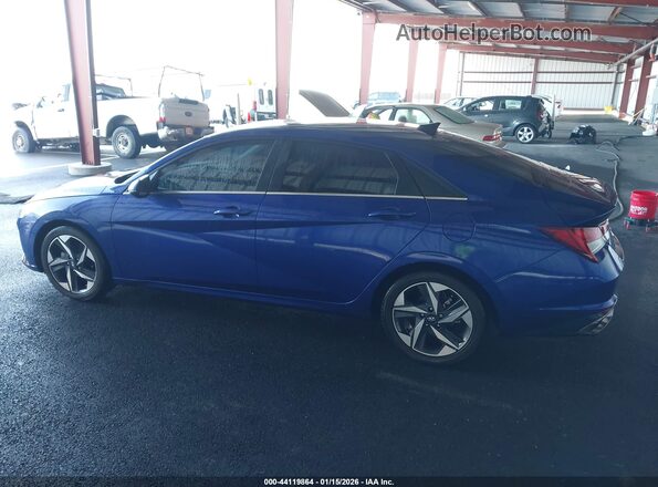 5NPLP4AG1MH040169 2021 HYUNDAI ELANTRA Blue Սալոնի 360 աստիճան տեսք