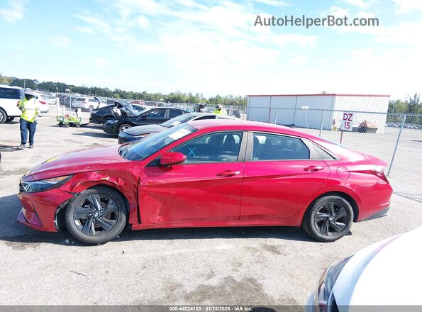 5NPLS4AG4MH016799 2021 HYUNDAI ELANTRA Red Widok wnętrza 360 stopni