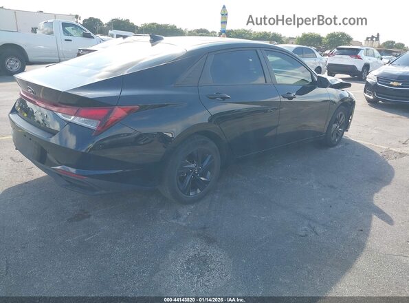 5NPLS4AG9NH079186 2022 HYUNDAI ELANTRA Black Trasero derecho