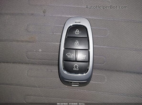 5NTJCDAE1RH099040 2024 HYUNDAI SANTA CRUZ Black წინა პანელის ხედი