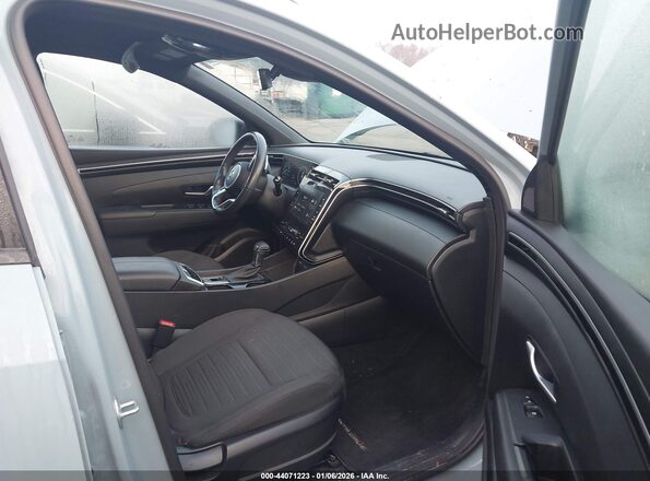 5NTJDDAF2NH013556 2022 HYUNDAI SANTA CRUZ Gray Սալոնի դիմացի տեսք