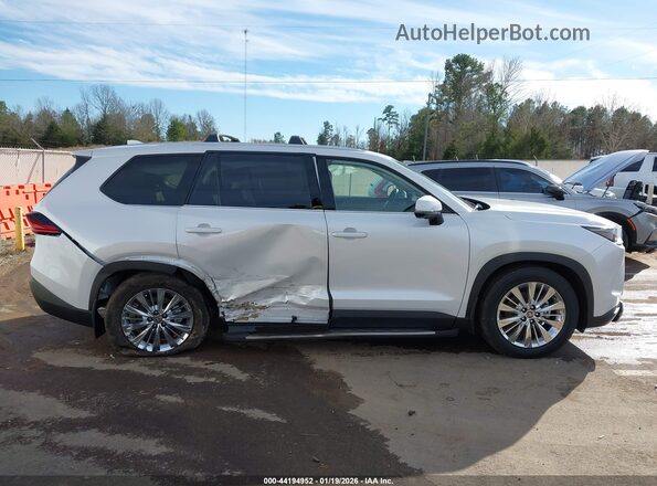 5TDAAAB50TS113237 2026 TOYOTA GRAND HIGHLANDER White Widok wnętrza z tyłu