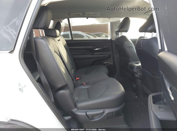 5TDAAAB5XSS071609 2025 TOYOTA LIMITED White Вид наклейки з VIN-кодом